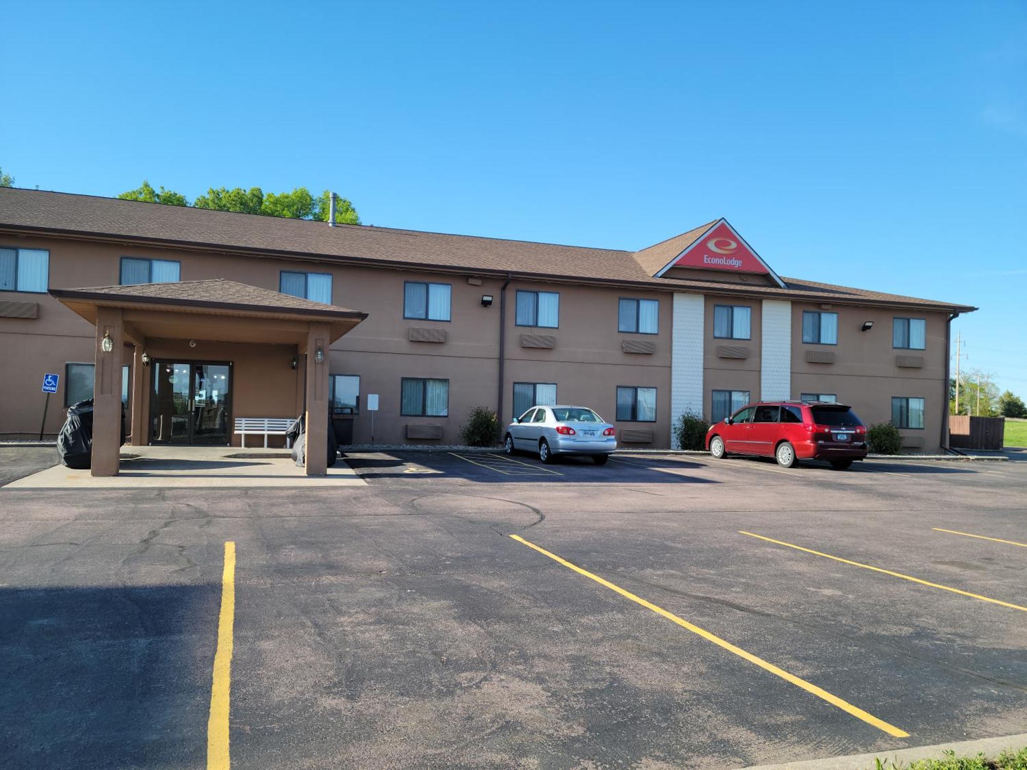 Econo Lodge Oacoma מראה חיצוני תמונה